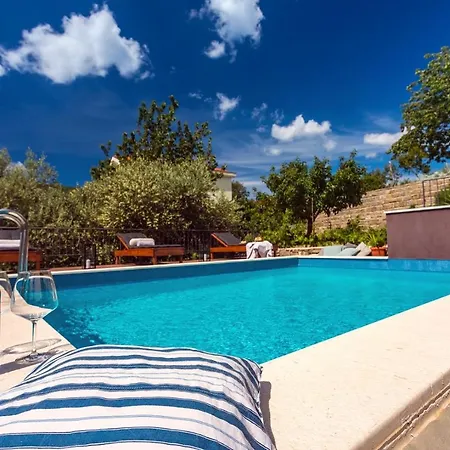 Villa Isabel *
